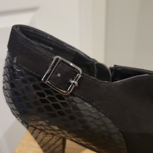 Black shoes - Picture 9 of 9